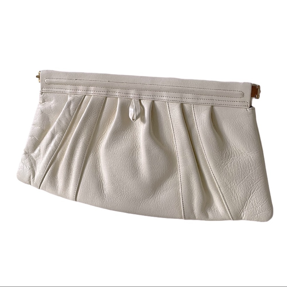 Vintage 50’s Jane Shilton LEATHER  clutch, off white